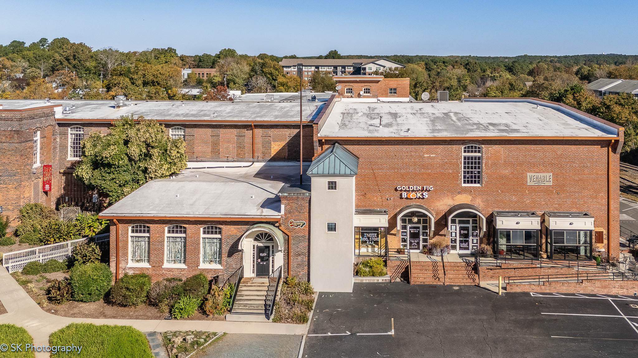 Commercial real estate and architectural photography in Chapel Hill, Durham, and Raleigh by Sokol Kokoshi
