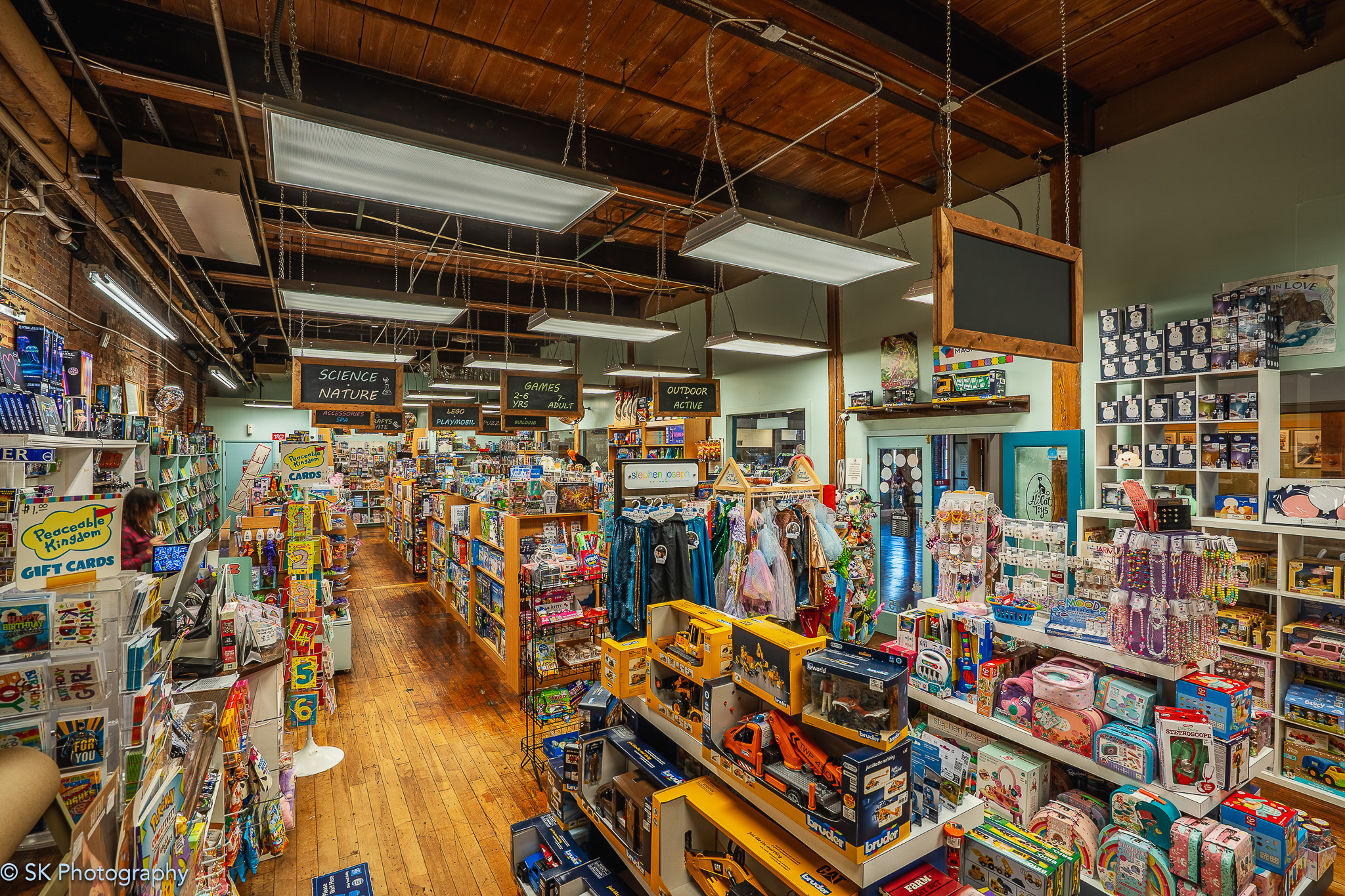 Commercial real estate and architectural photography in Chapel Hill, Durham, and Raleigh by Sokol Kokoshi