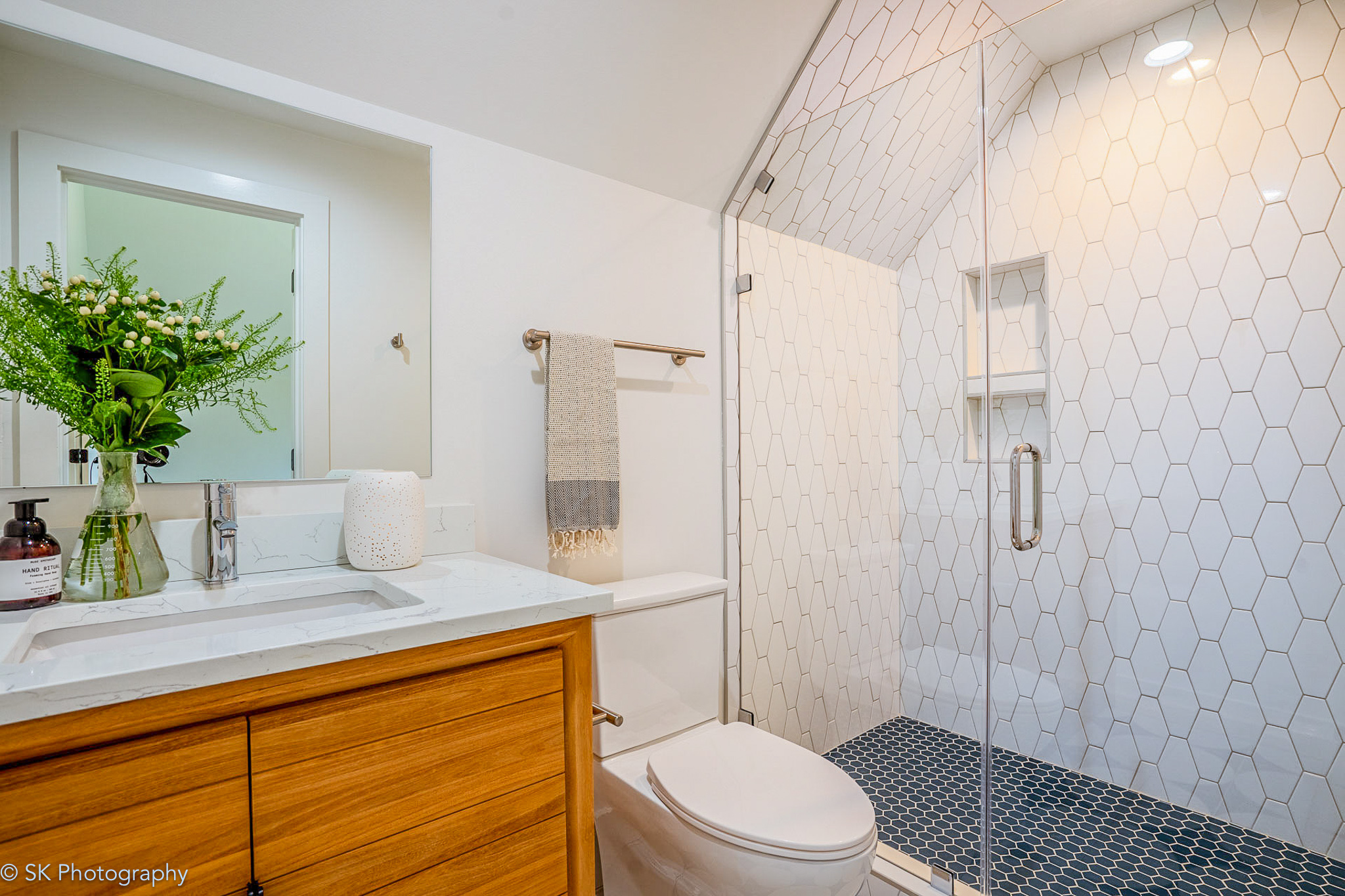 Residential real estate interior and exterior photography in Chapel Hill, Carrboro, Durham and Raleigh by Sokol Kokoshi